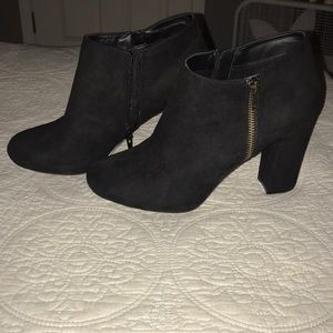 BOOTIES NEVER WORN!!
